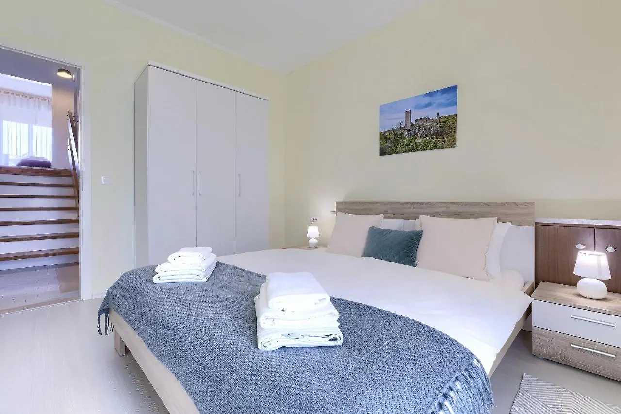 Vakantiehuis Villa Toni Umag Kroatië